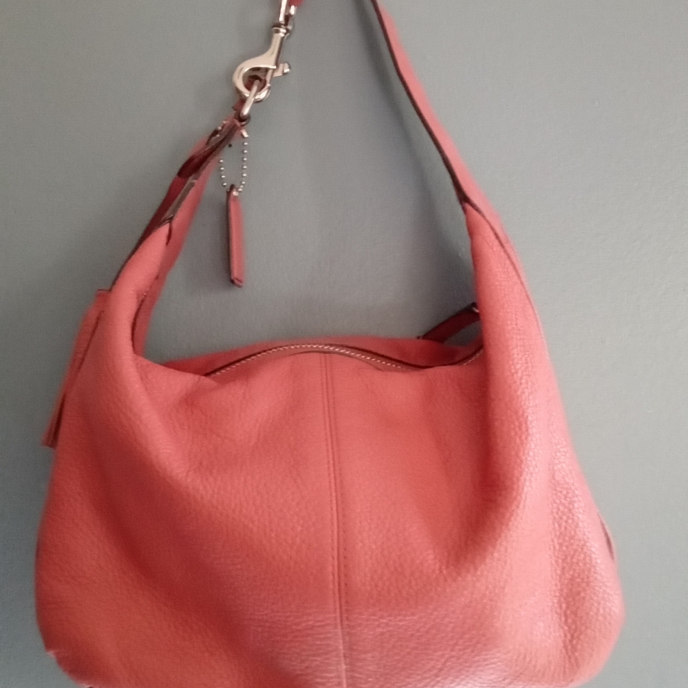 Coach Leather‎ Hobo Shoulder Bag Coral Pink Pebble Leather - Picture 2 of 6